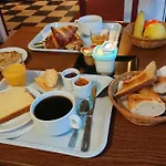 Fasthotel Classique Angers 호텔