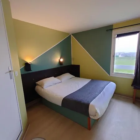 Fasthotel Angers 2*