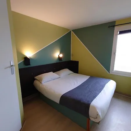 Fasthotel Angers 2*