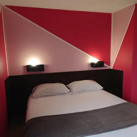 Hotel Fasthotel Angers 2*