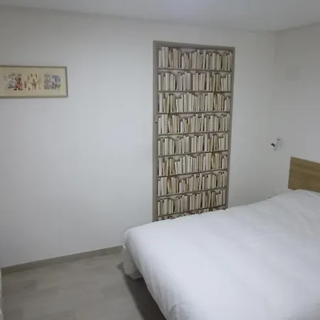 מלון Edmatel Angers ביוקוזה